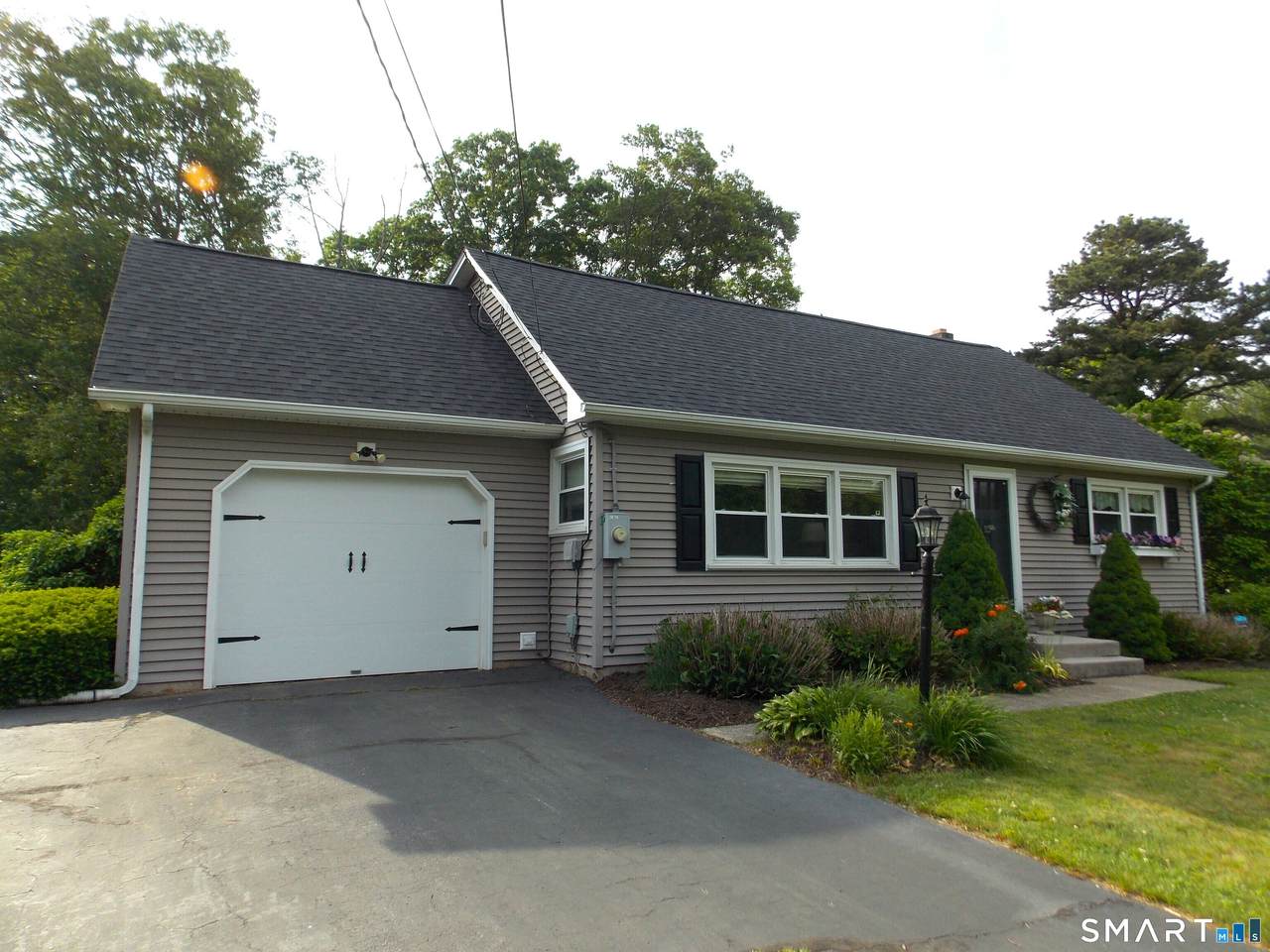148 Pompeo Road - Photo 1