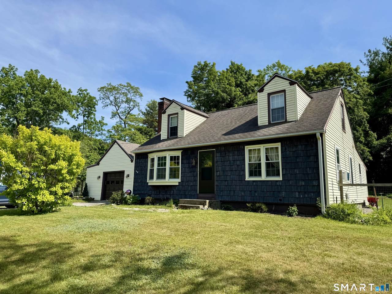 113 Hawkins Street - Photo 1