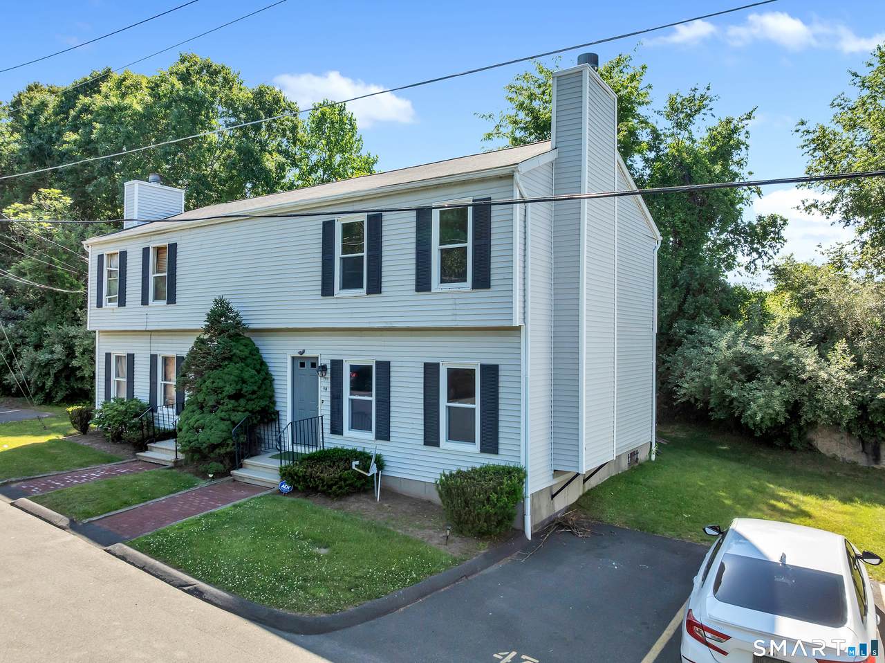 245 Colonial Avenue - Photo 1