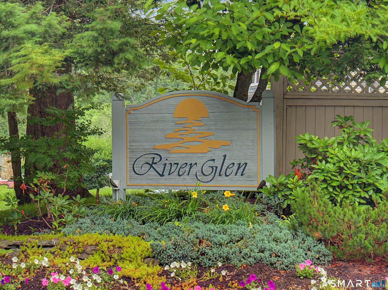 41 Glen Ridge Court - Photo 1