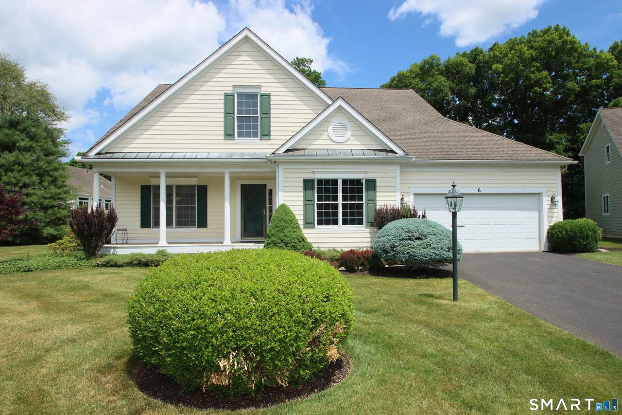 6 Carriage House Lane - Photo 1