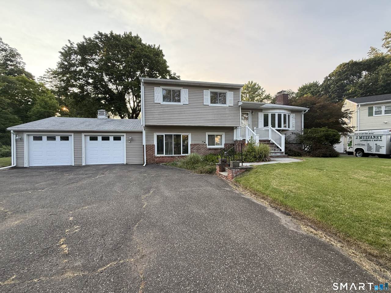 3 Victor Drive - Photo 1