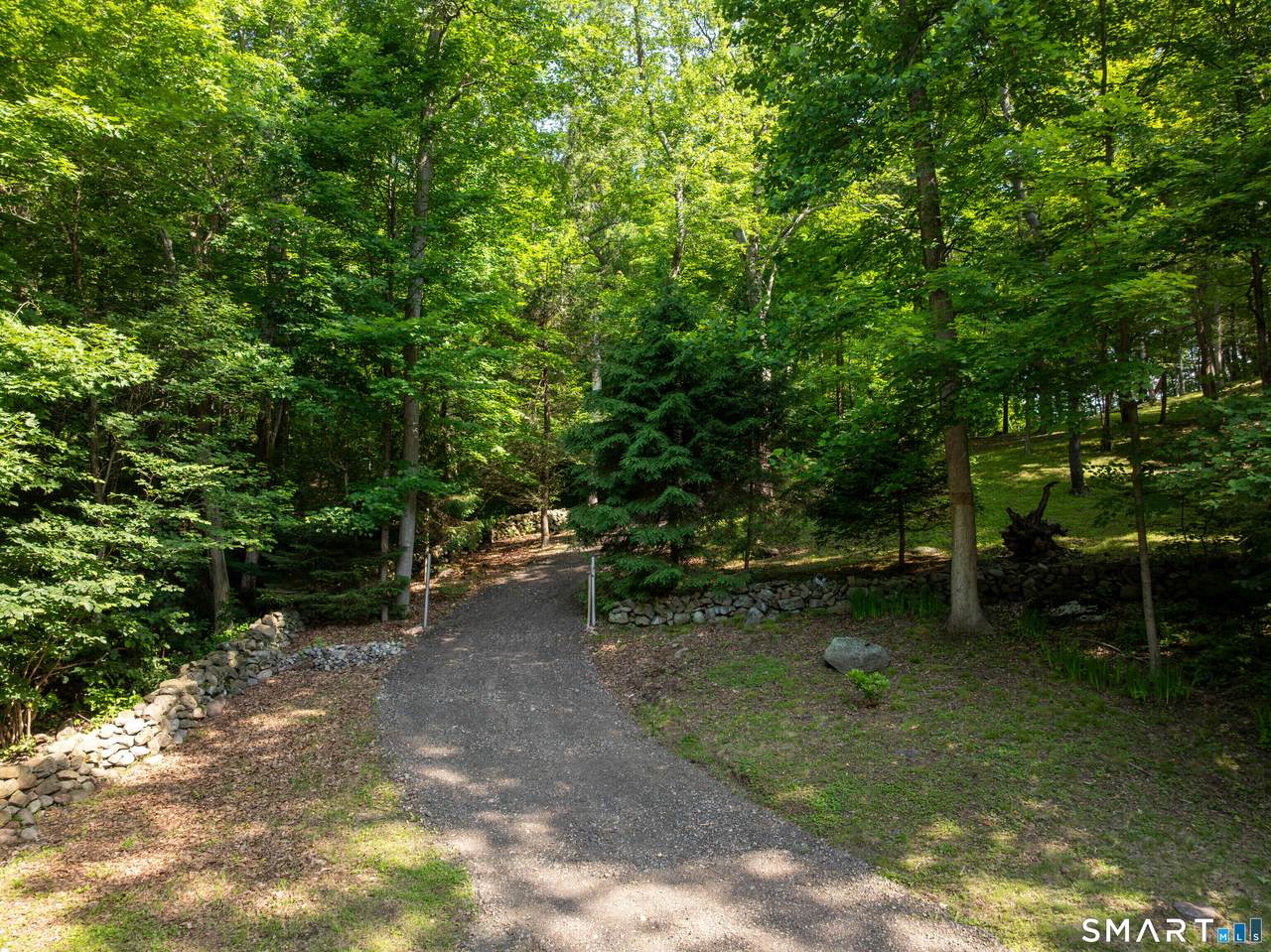 81 Mountain Road - Photo 1