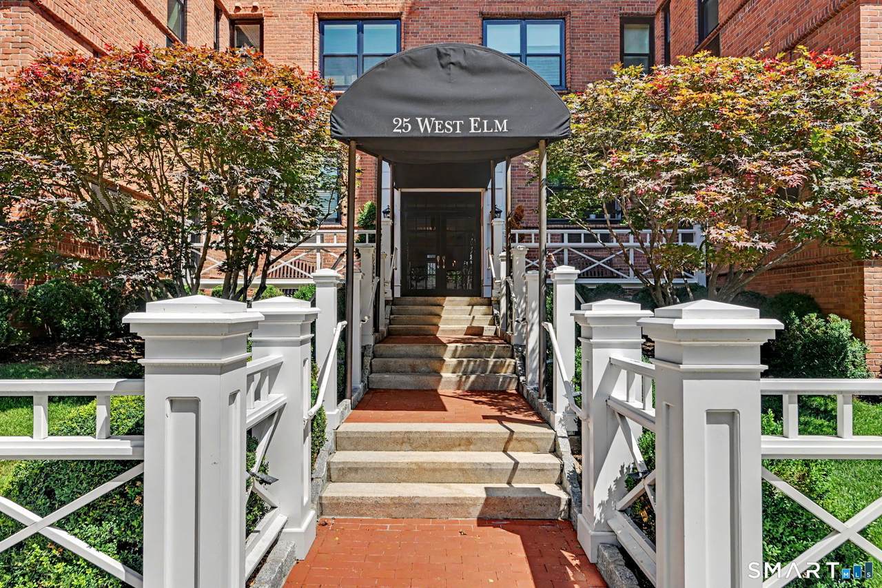 25 Elm Street - Photo 1