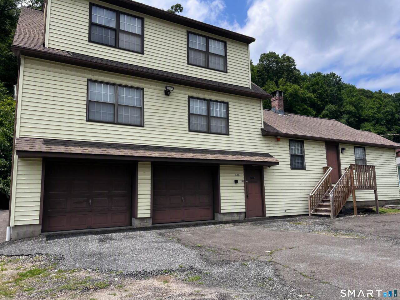 698A Derby Avenue - Photo 1