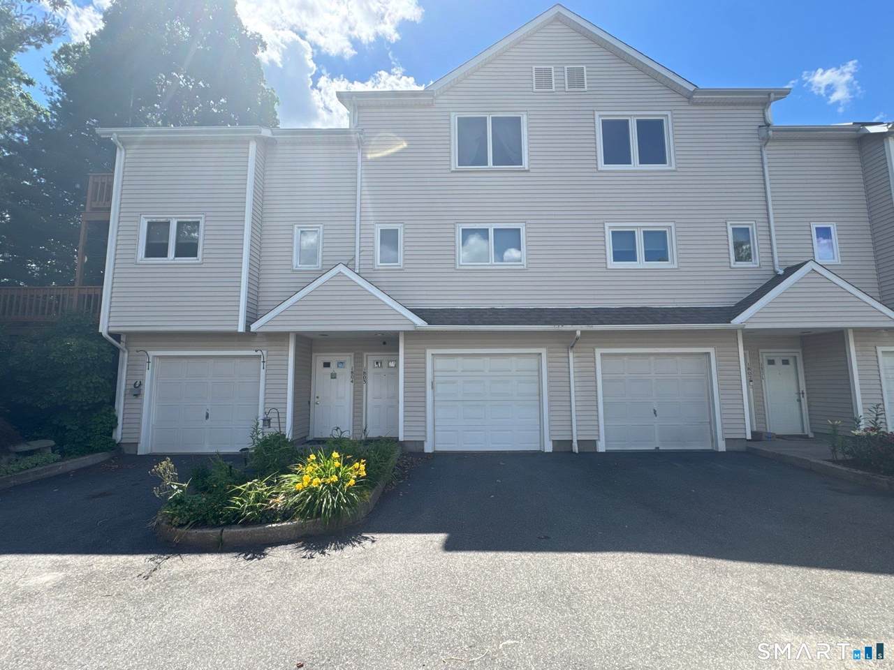 158 Paddock Avenue - Photo 1