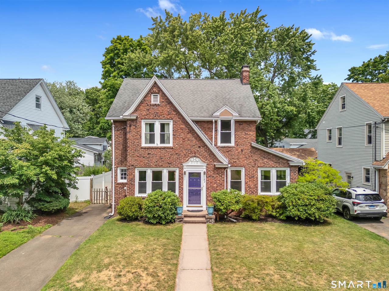 123 Treadwell Street - Photo 1