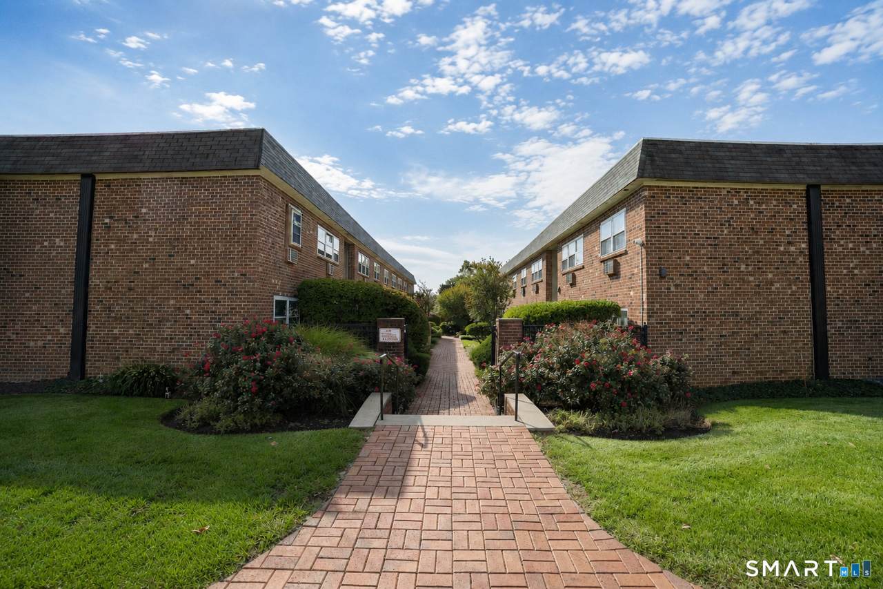 637 Cove Road - Photo 1
