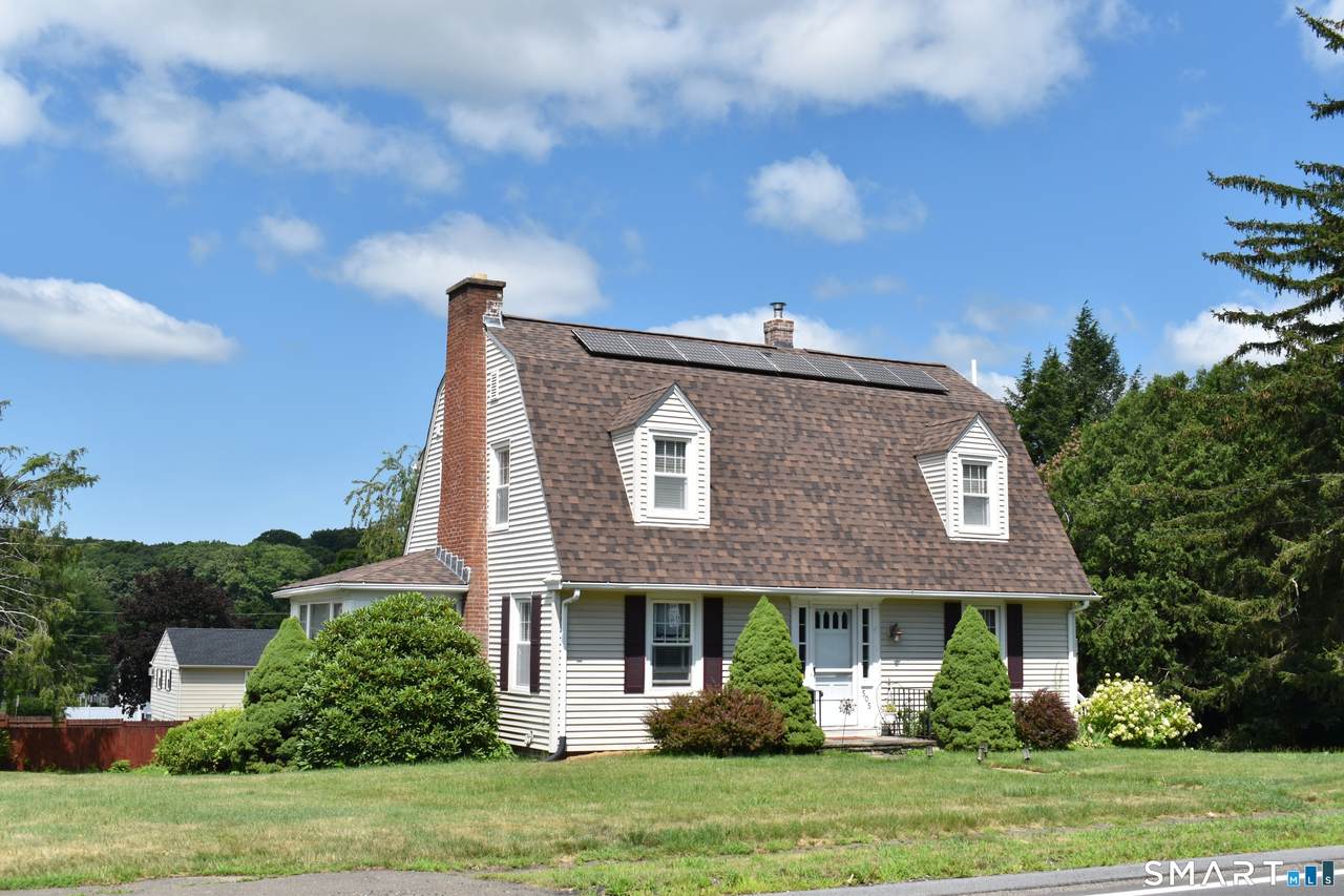 505 Burlington Avenue - Photo 1