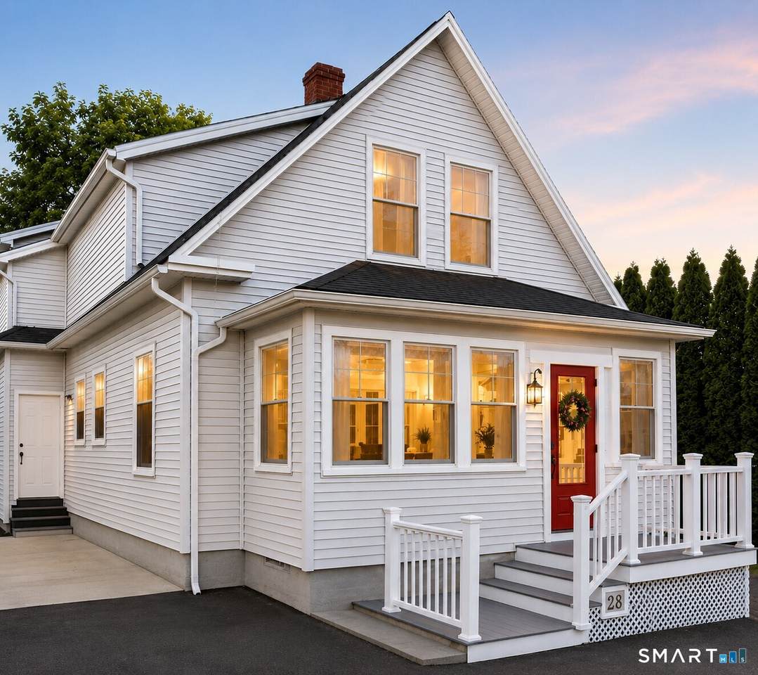 28 Golec Avenue - Photo 1
