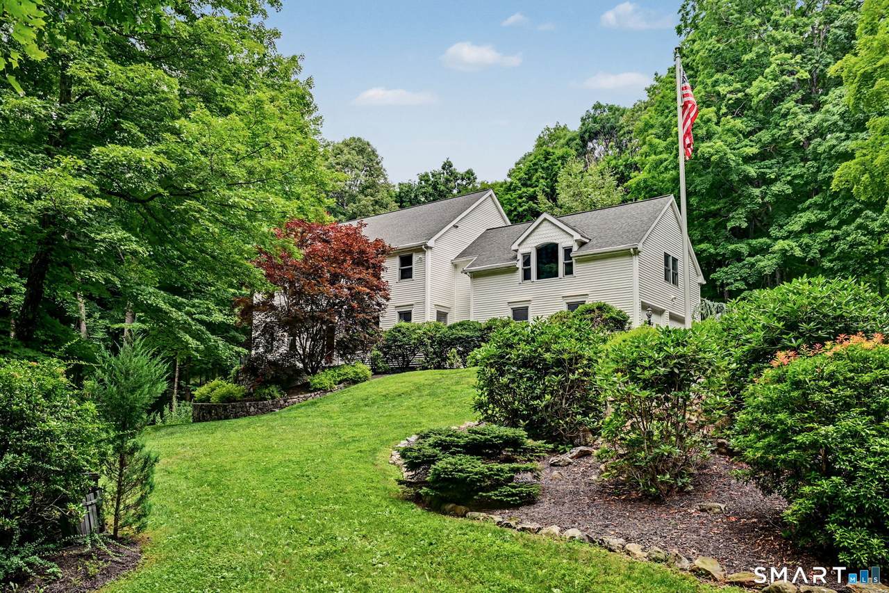 380 Black Rock Turnpike - Photo 1