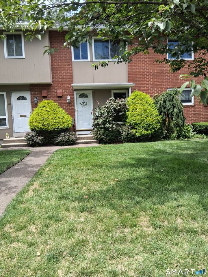 133 Centerbrook Road - Photo 1