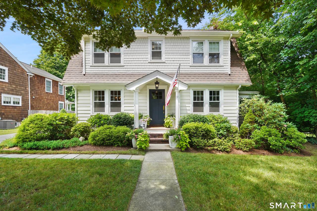 22 Lenox Avenue - Photo 1