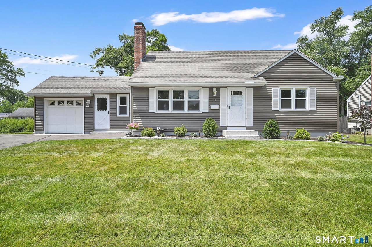 34 Litchfield Drive - Photo 1