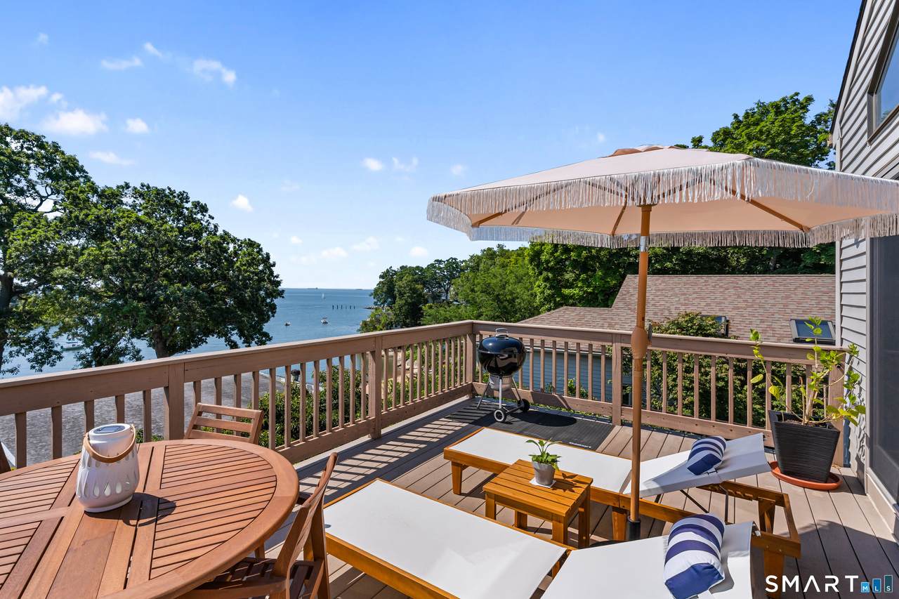 16 Whalers Point - Photo 1