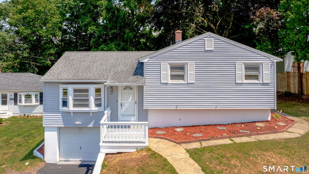 267 Bamford Avenue - Photo 1