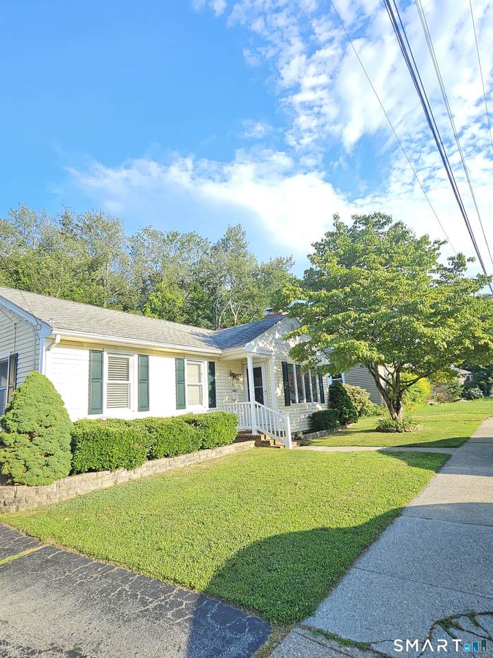 54 Woodrow Avenue - Photo 1