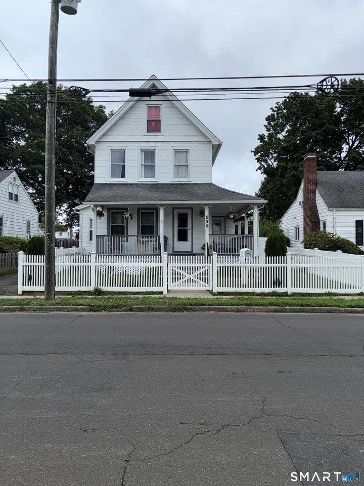 290 Soundview Avenue - Photo 1