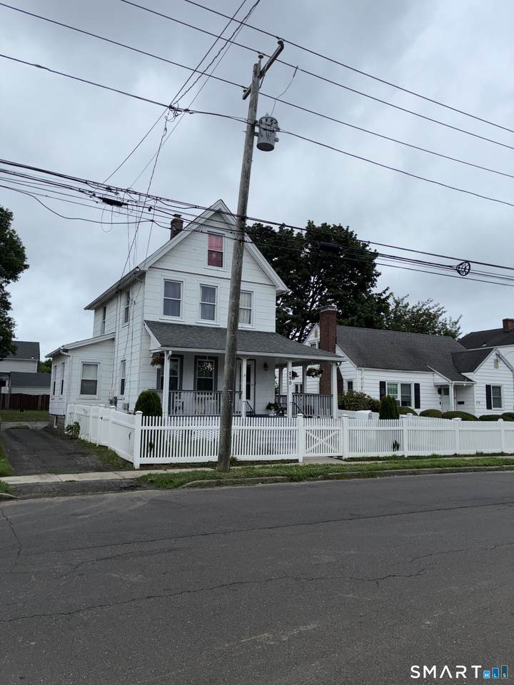 https://bt-photos.global.ssl.fastly.net/ctmls/1280_boomver_1_24191634-1.jpg