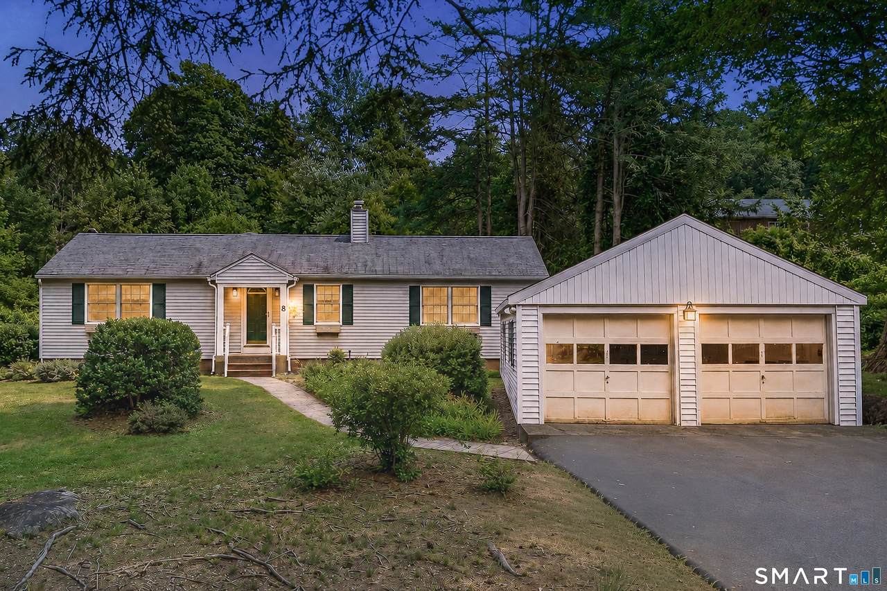 8 Mixville Road - Photo 1
