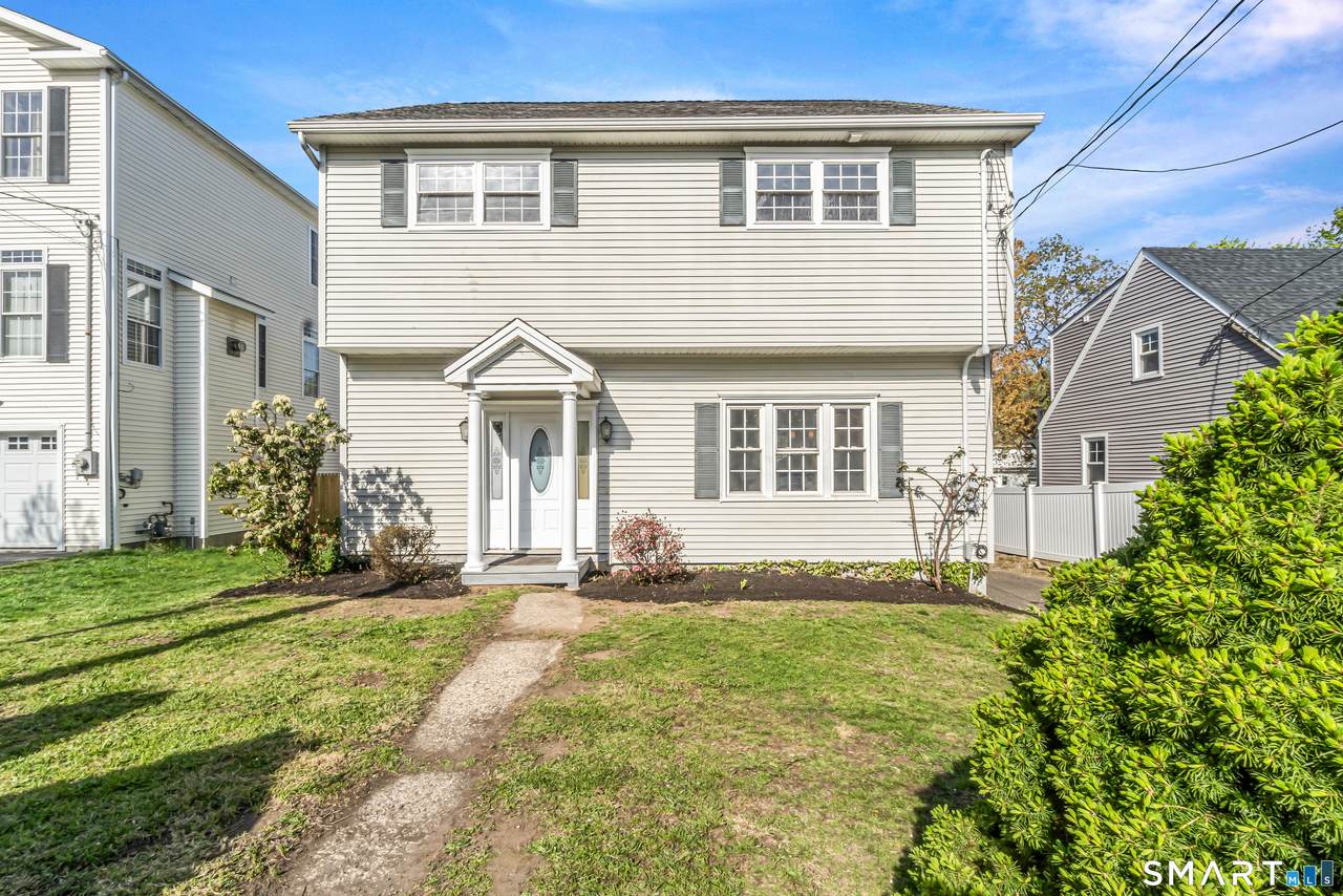1770 Stratfield Road - Photo 1