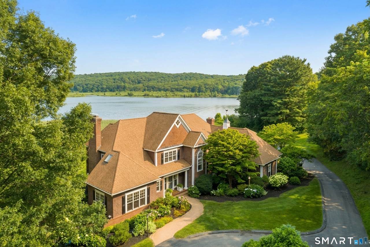 323 River Road - Photo 1