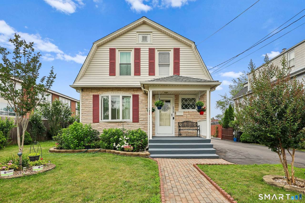 234 Tyler Street - Photo 1