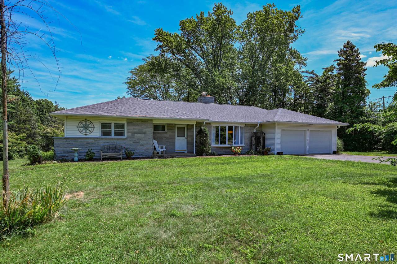 125 Mountain Road - Photo 1