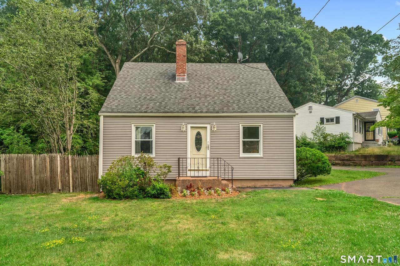 599 Laurel Street - Photo 1