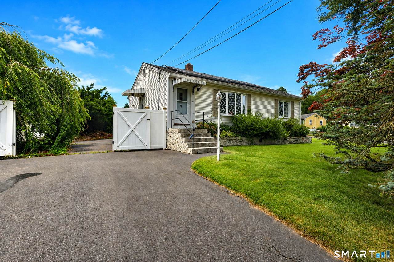 61 Northrop Road - Photo 1