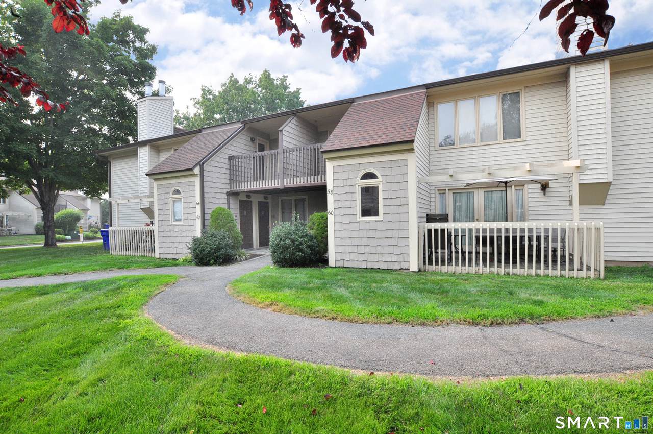 64 Little Oak Lane - Photo 1