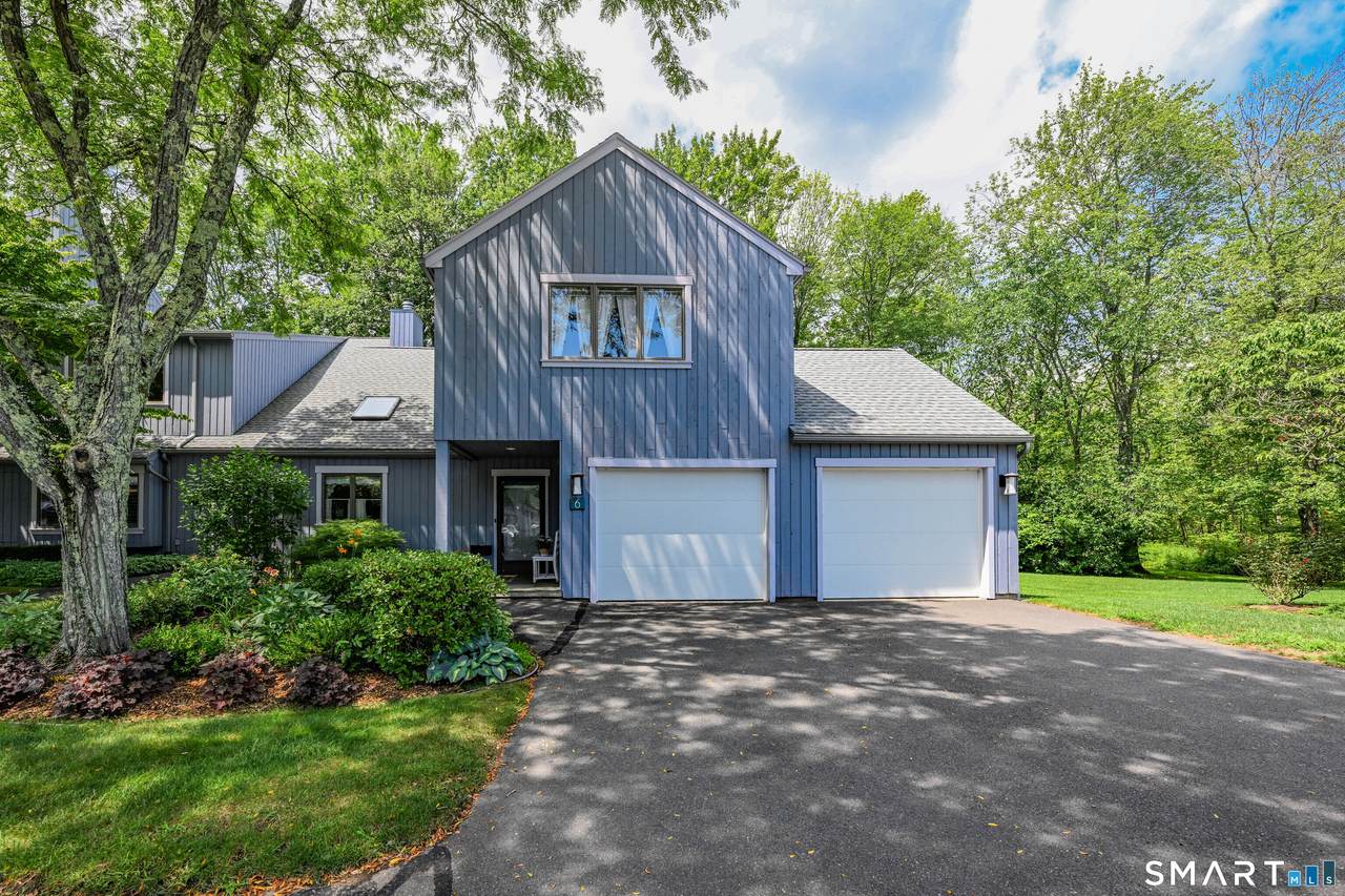 1469 Farmington Avenue - Photo 1