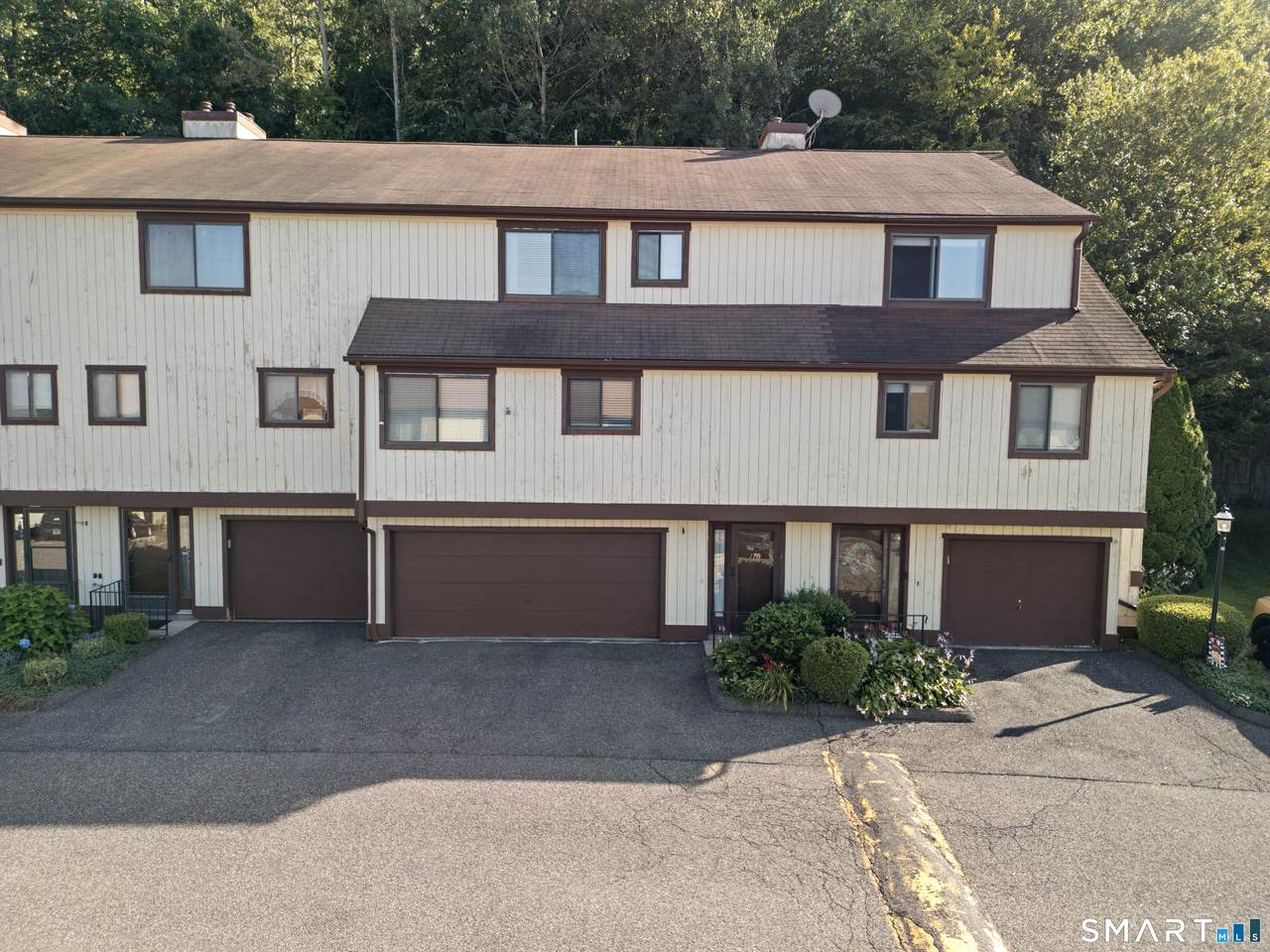 170 Beacon Hill Common - Photo 1