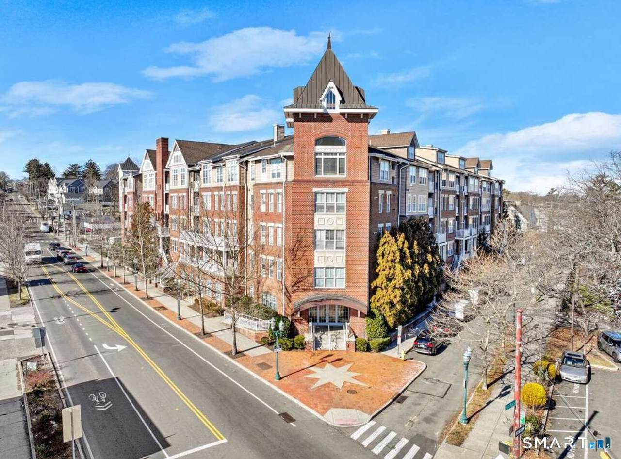 35 Broad Street - Photo 1