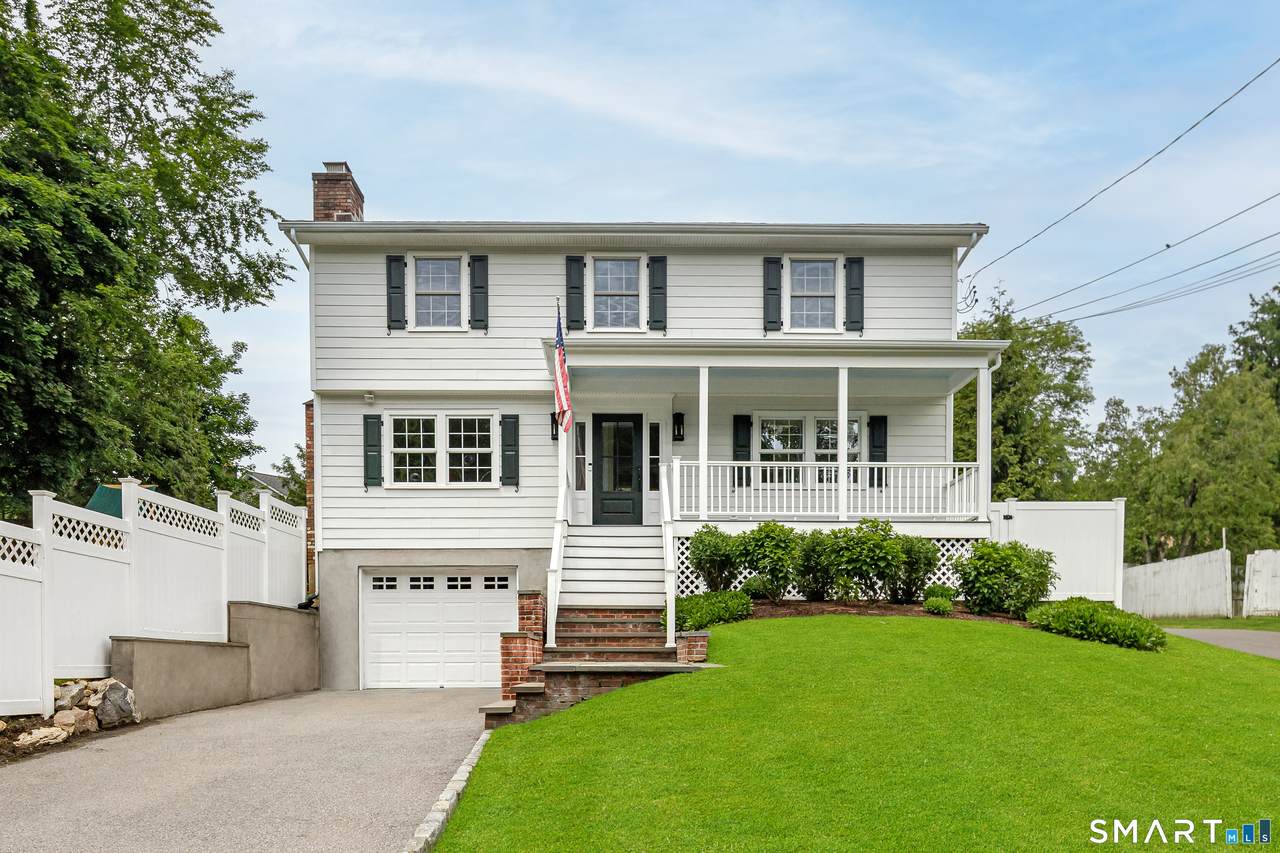 105 Rose Lane - Photo 1