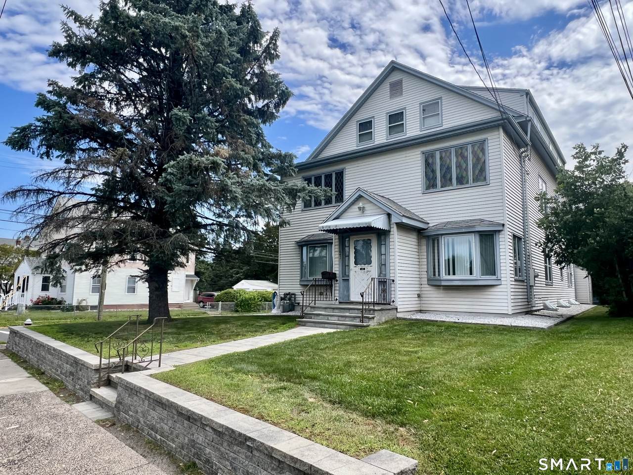 643 Burritt Street - Photo 1