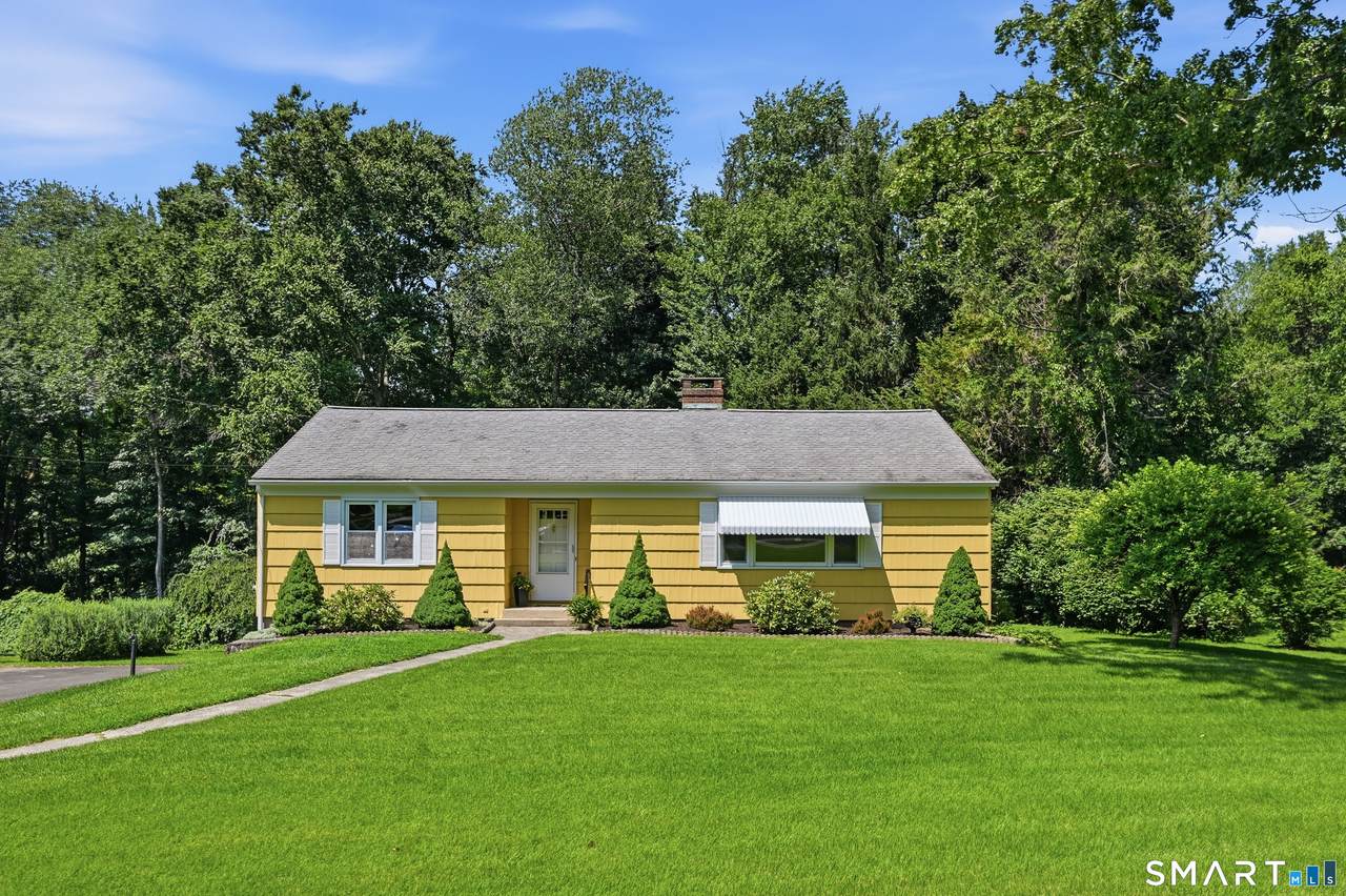 30 Maple Row - Photo 1