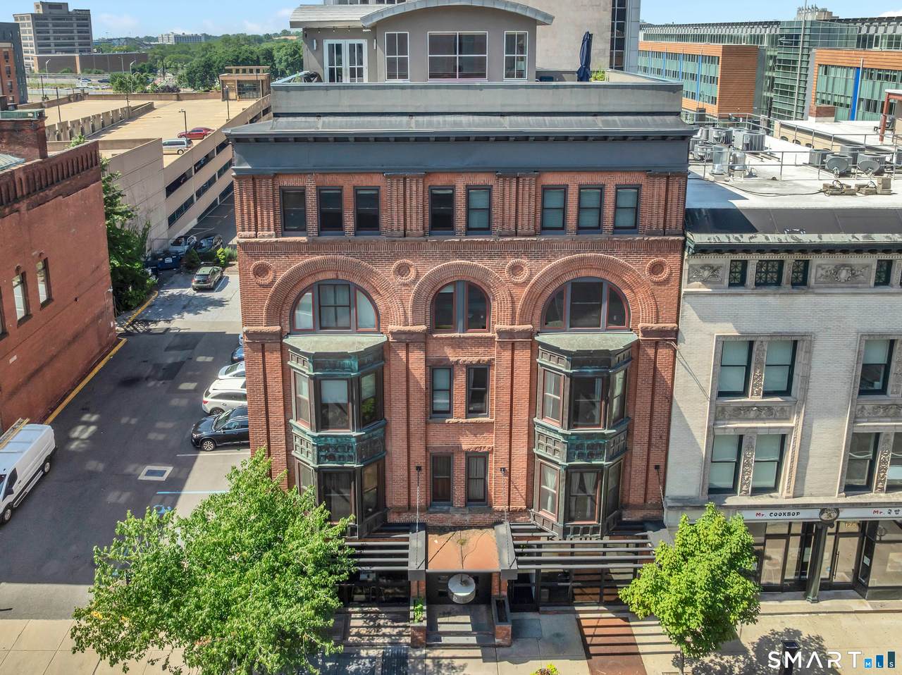 116 Crown Street - Photo 1