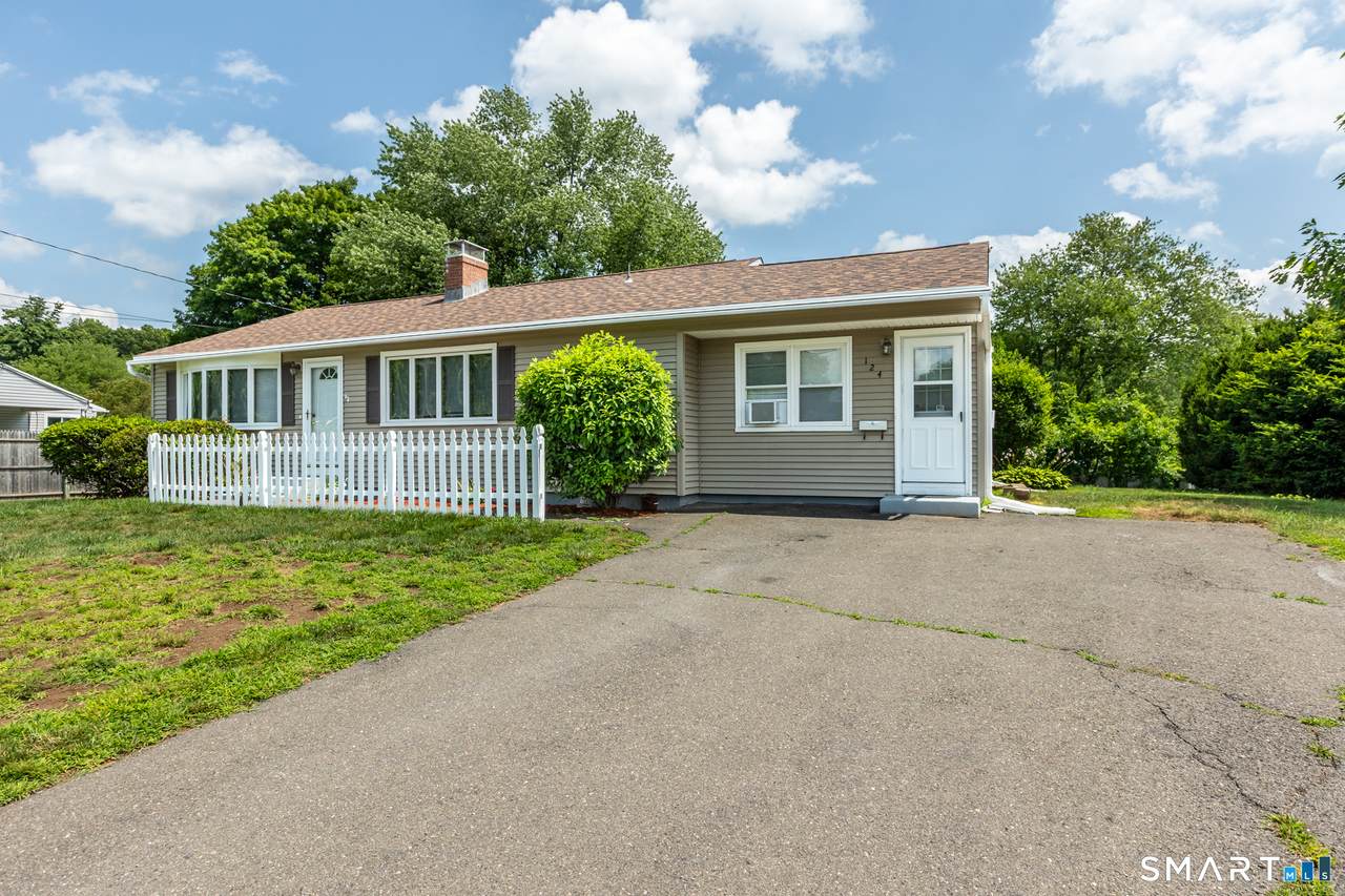 124 Sherman Road - Photo 1
