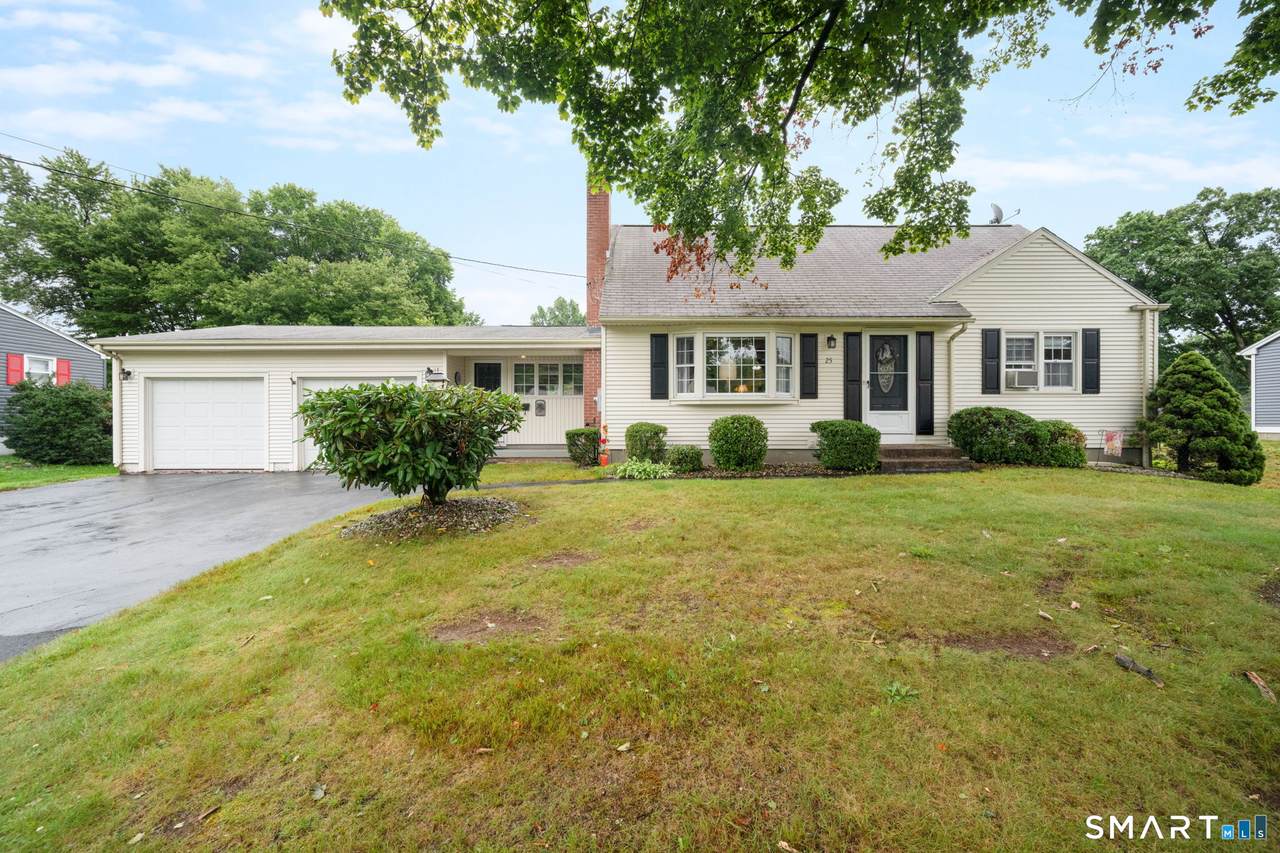 25 Litchfield Drive - Photo 1