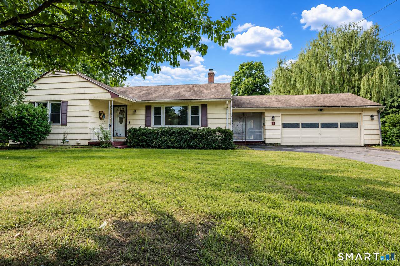 3 Swanson Drive - Photo 1