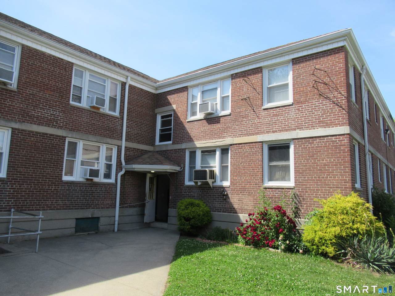 84 Canaan Court - Photo 1