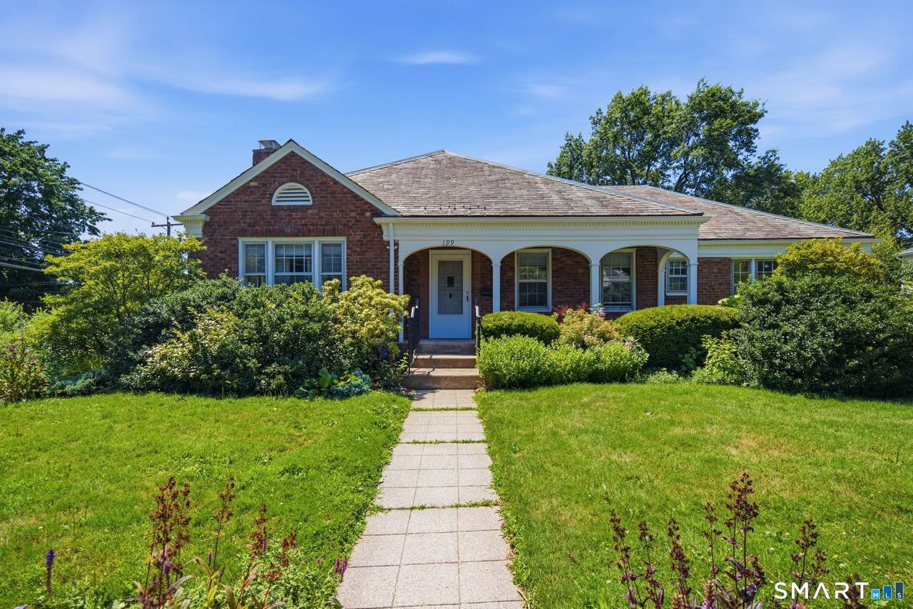 199 Westland Avenue - Photo 1