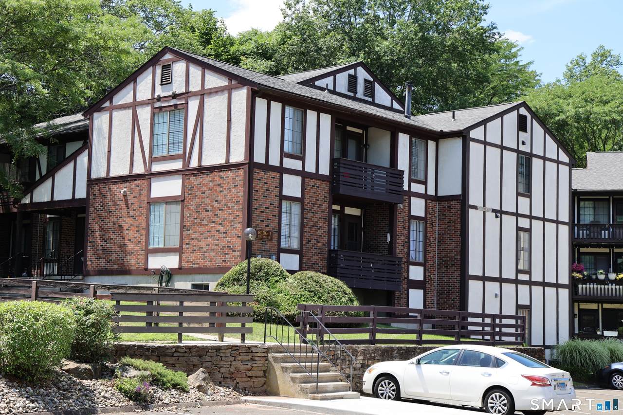 365 Mather Street - Photo 1