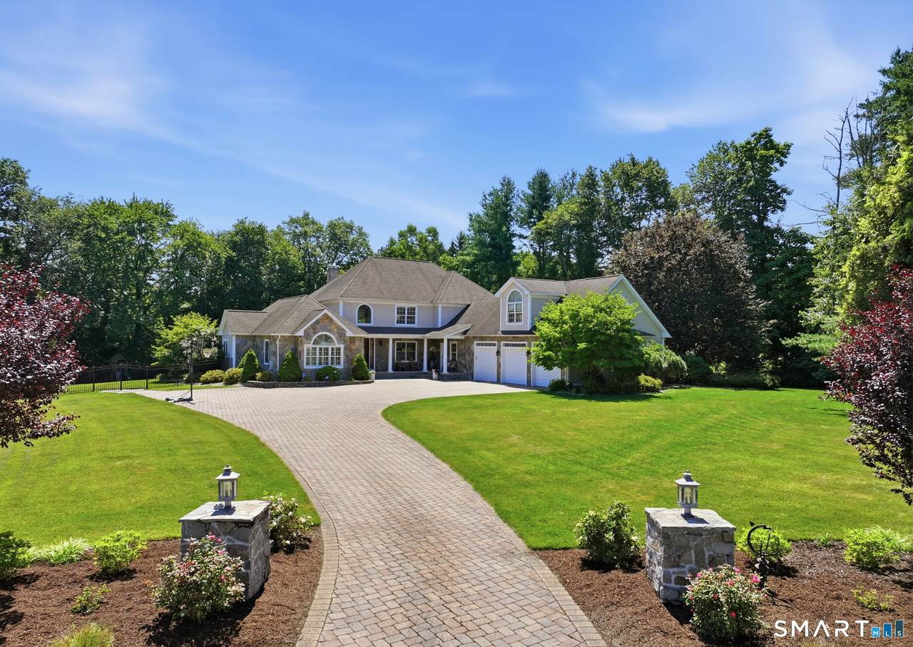 4 Cherry Brook Lane - Photo 1