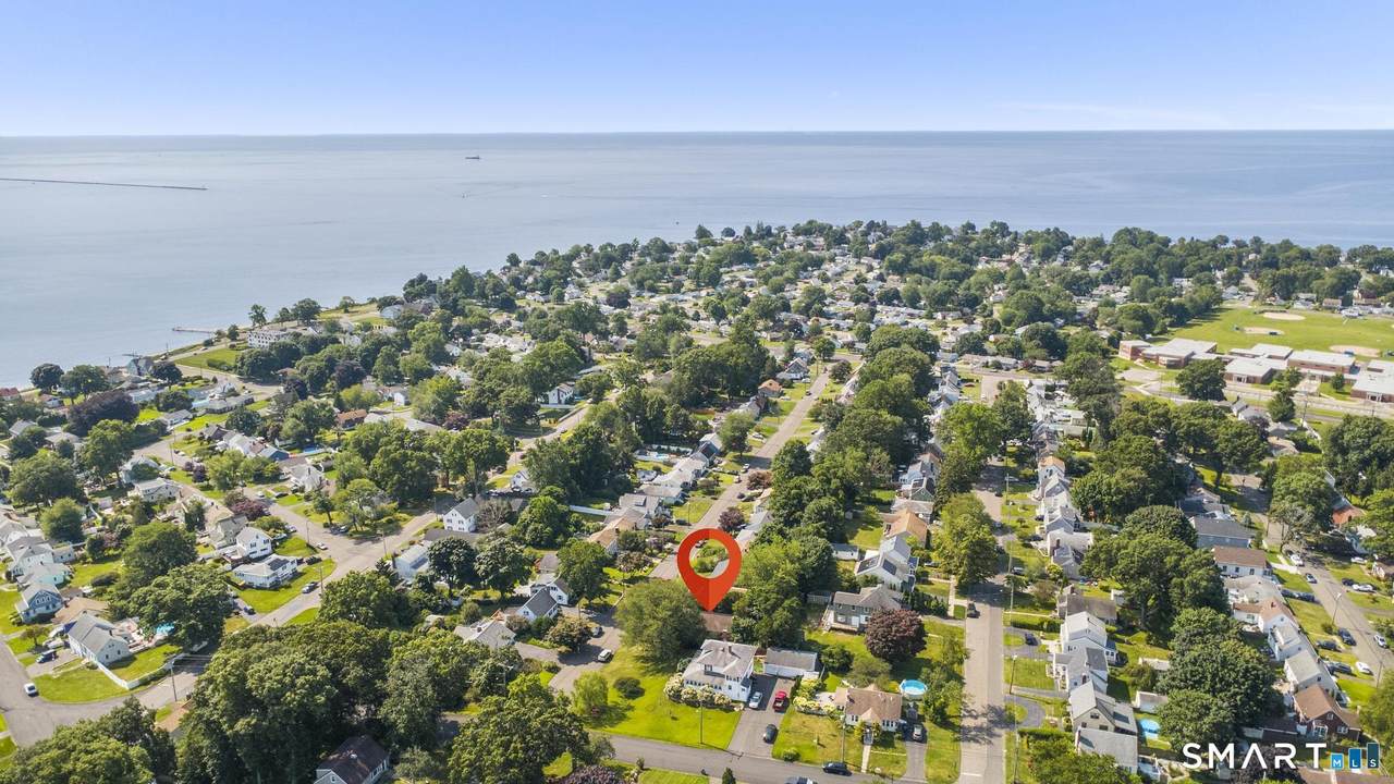 122 Bellevue Avenue - Photo 1