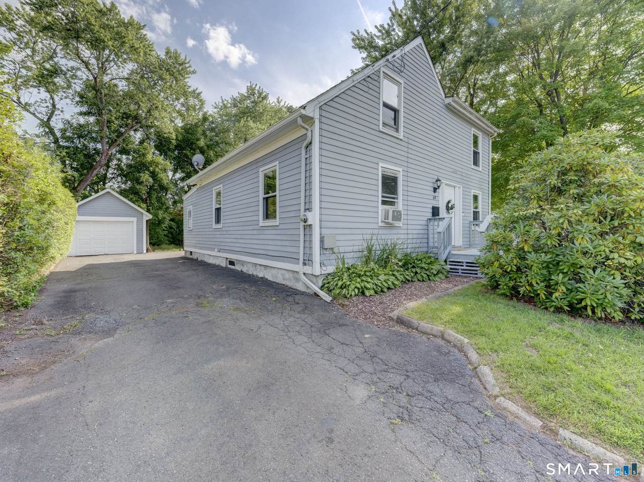 69 Franklin Street - Photo 1