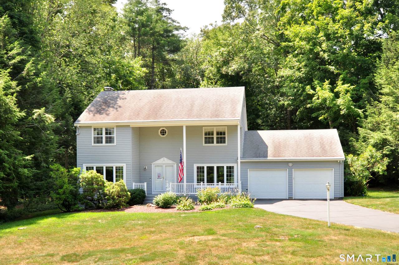 23 Kingsbridge - Photo 1