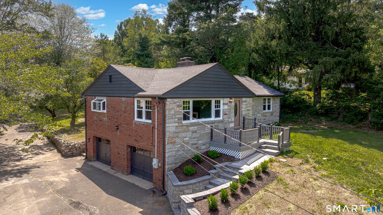 16 Gilbert Hill Road - Photo 1