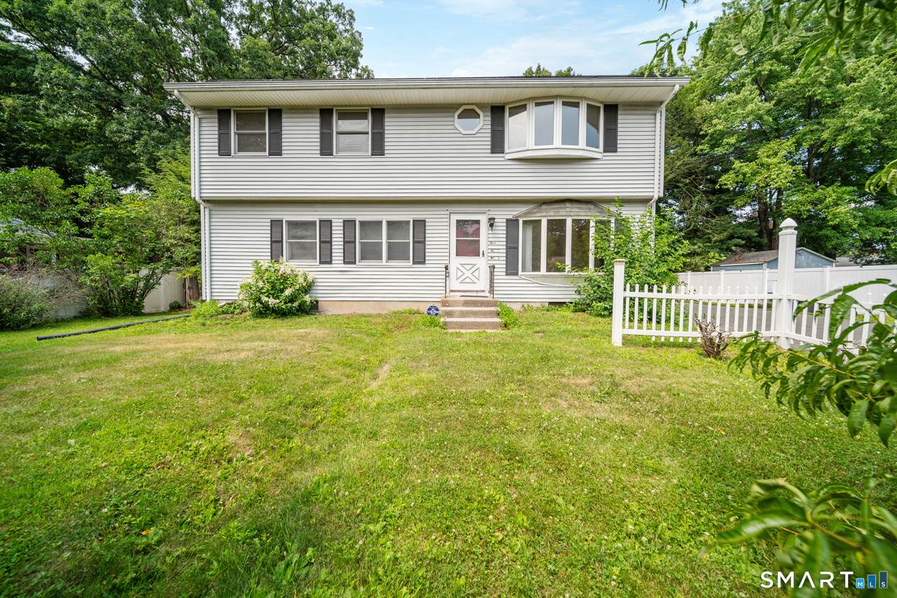 5 Redwood Street - Photo 1